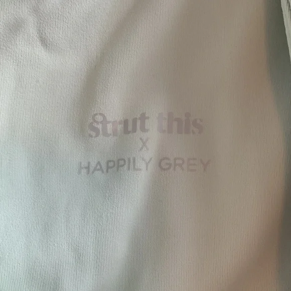 HG x Strut This Set - Picture 4 of 6